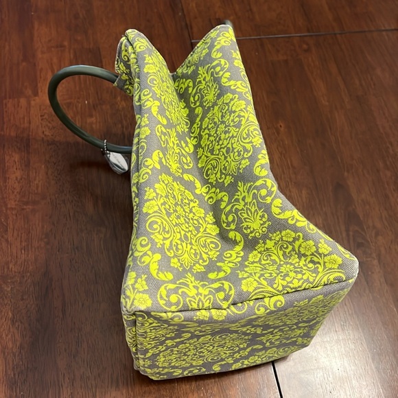 Fit and Fresh lunch bag/cooler, lime Green and gray - Picture 5 of 9